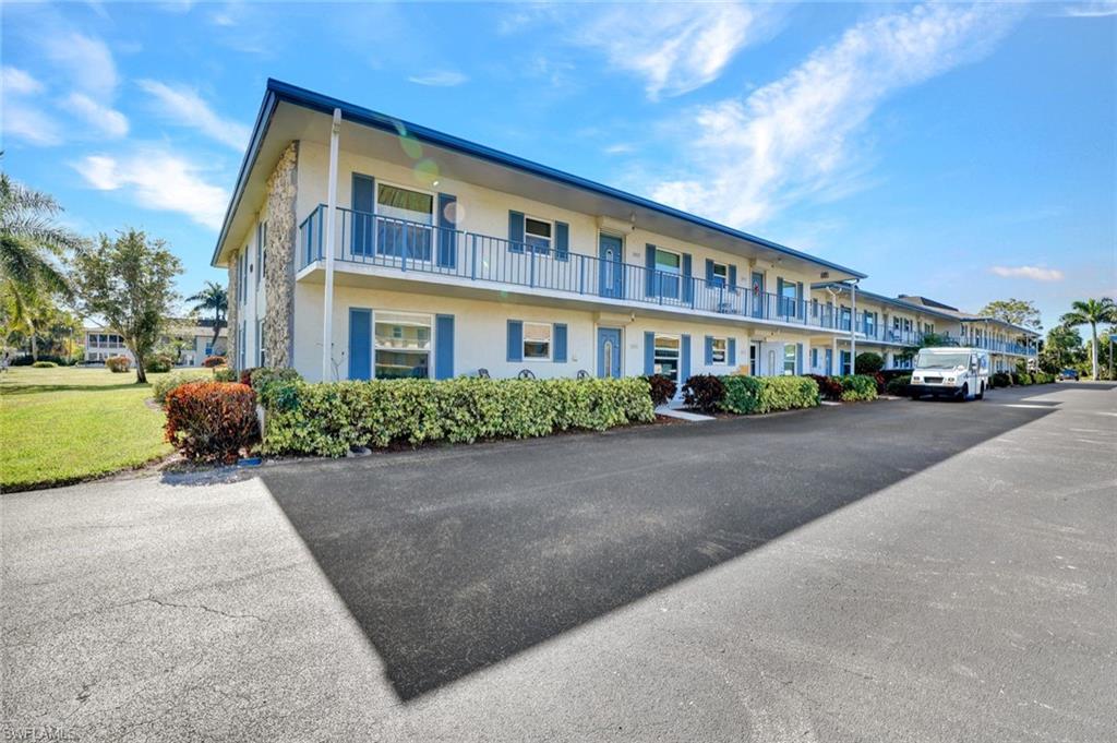 325 Charlemagne BLVD # C204