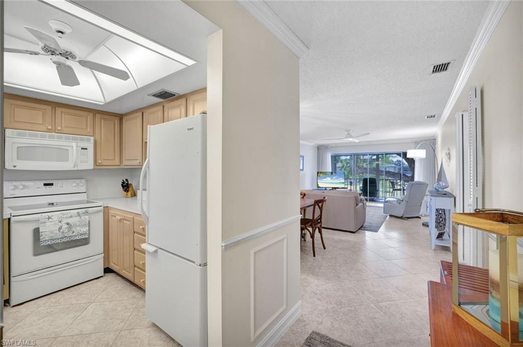 325 Charlemagne BLVD # C204