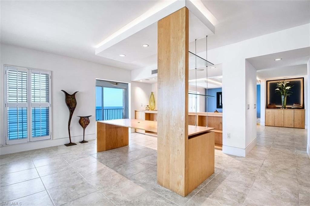 1255 Gulf Shore BLVD N # 6S