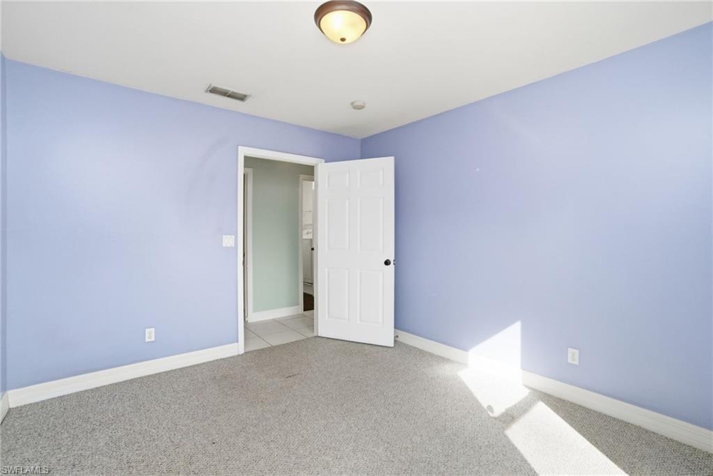 4720 12th AVE SE
