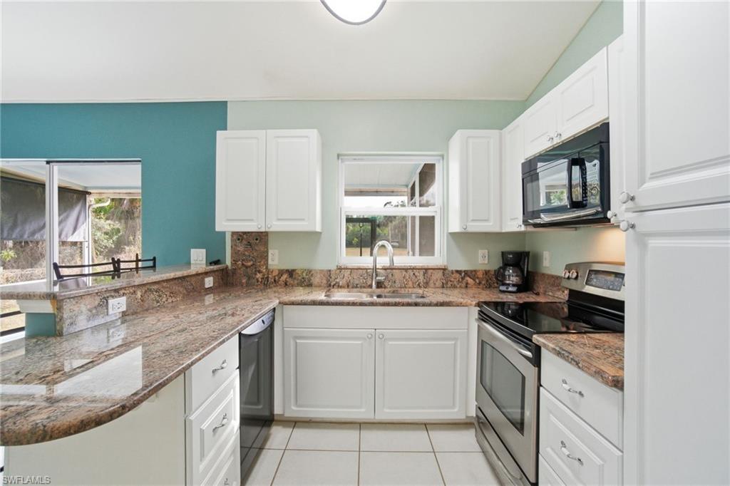 4720 12th AVE SE