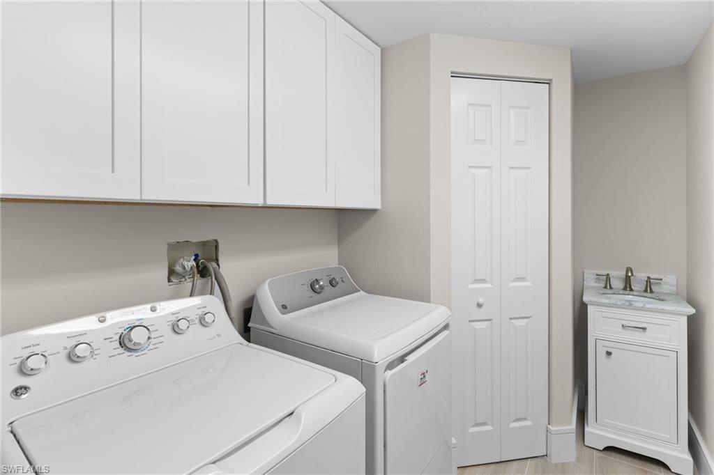 325 Dunes BLVD # 904