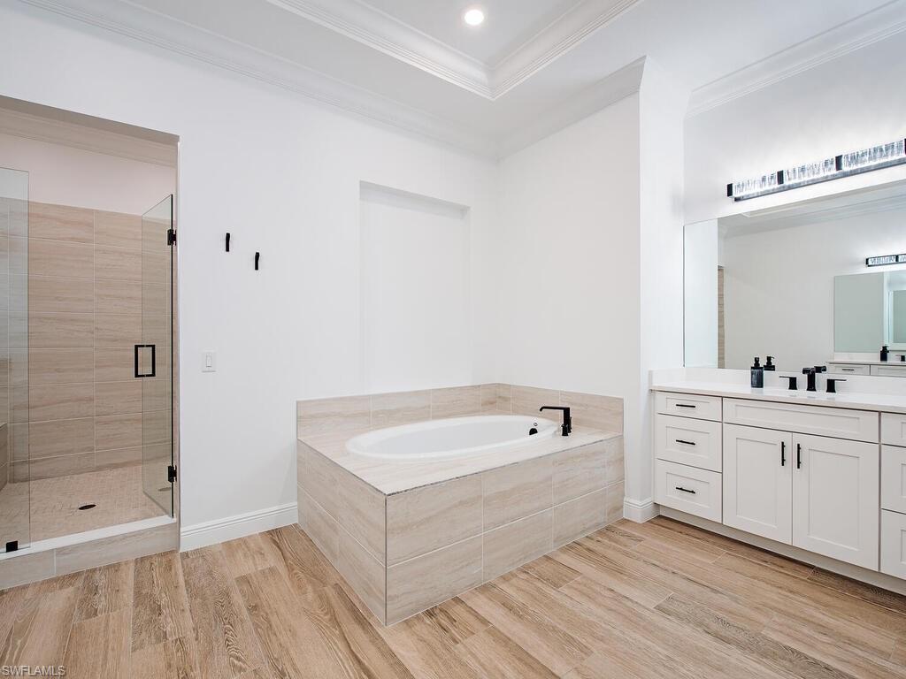 2481 BREAKWATER WAY # 201 Unit: 6-201