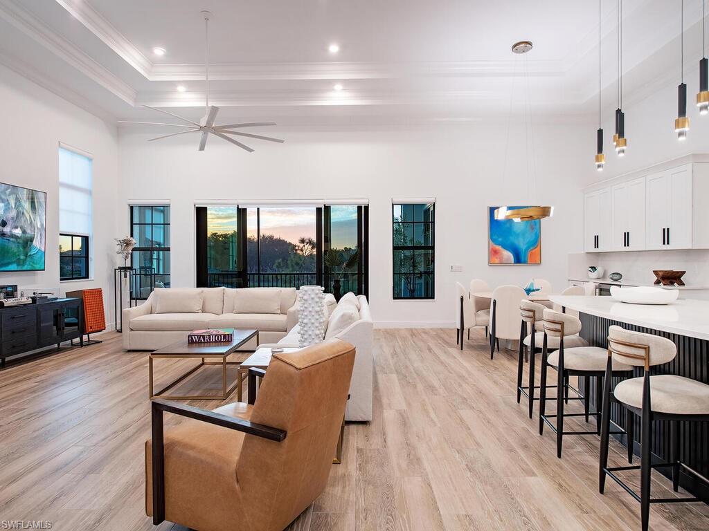 2481 BREAKWATER WAY # 201 Unit: 6-201