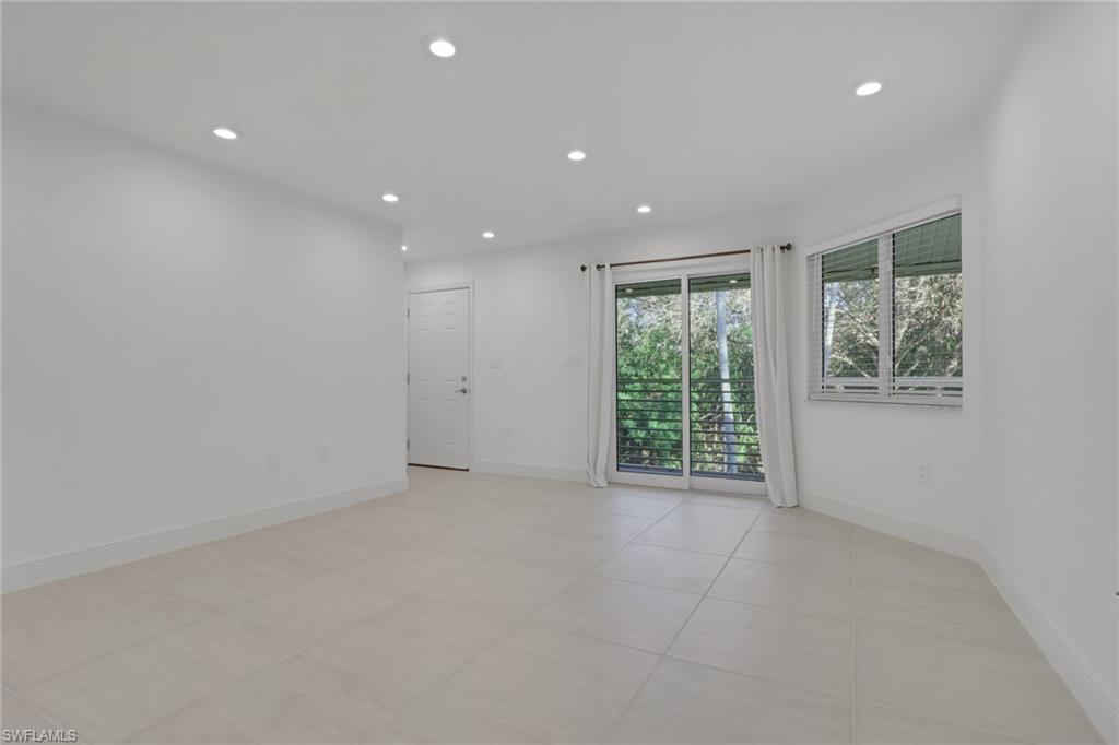 3110 Seasons WAY # 215