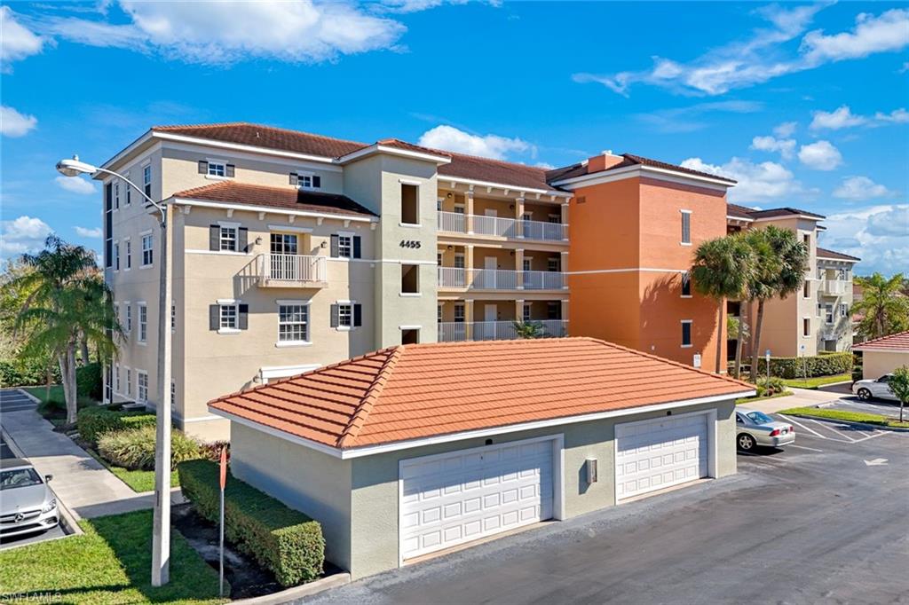 4455 Botanical Place CIR # 204