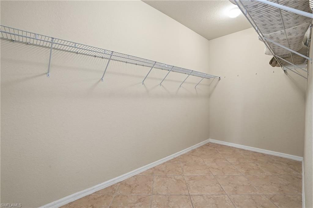 3915 Treasure Cove CIR