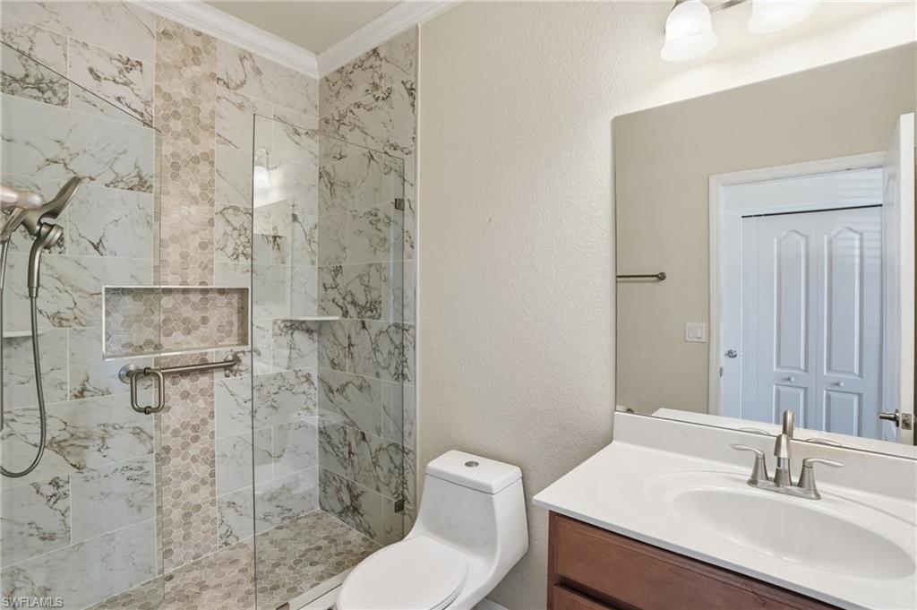 3915 Treasure Cove CIR