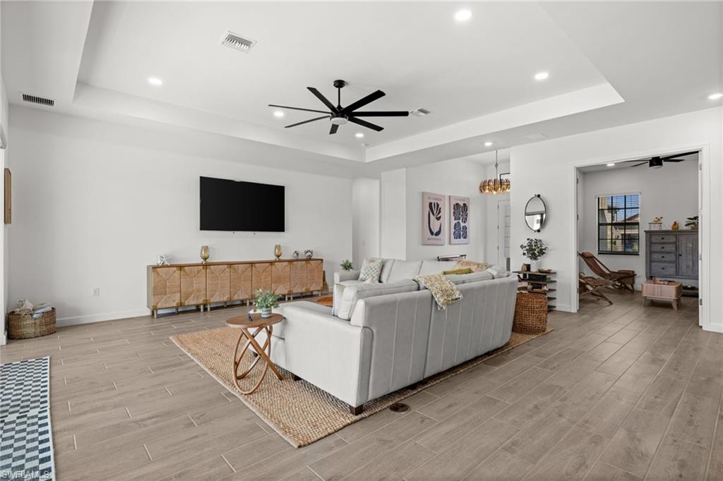 10798 Timber Creek DR