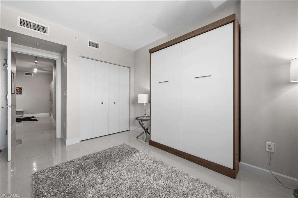 3000 Oasis Grand BLVD # 2903