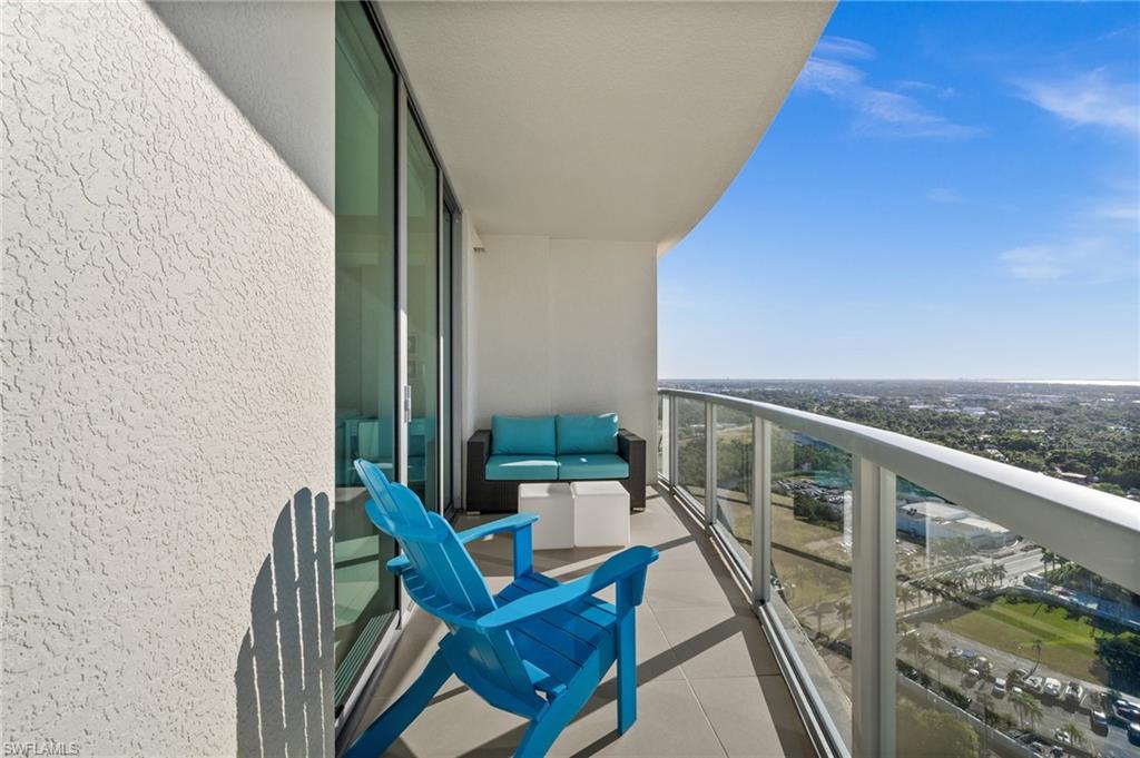 3000 Oasis Grand BLVD # 2903