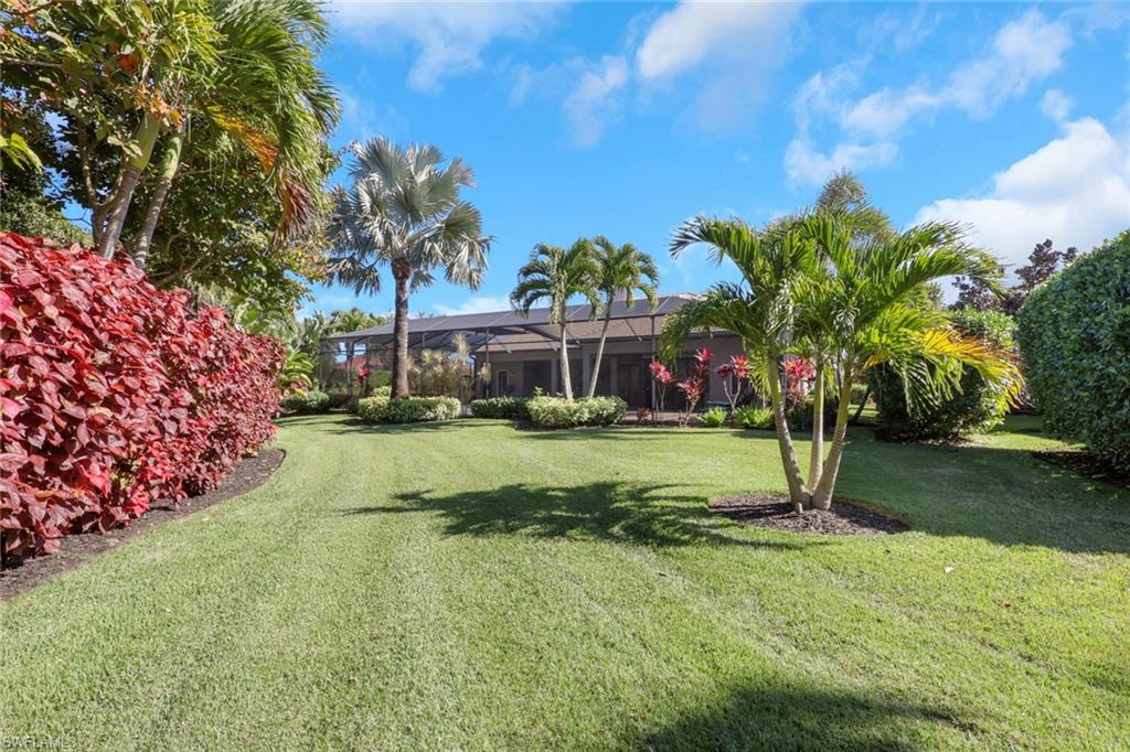 5865 Hammock Isles CIR