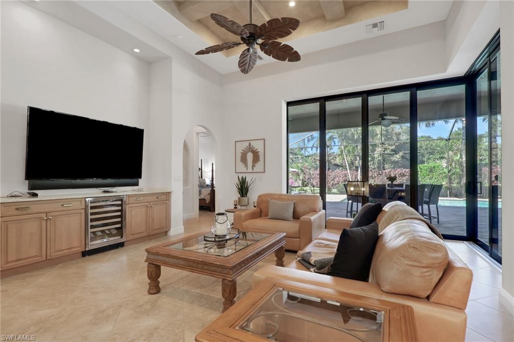5865 Hammock Isles CIR