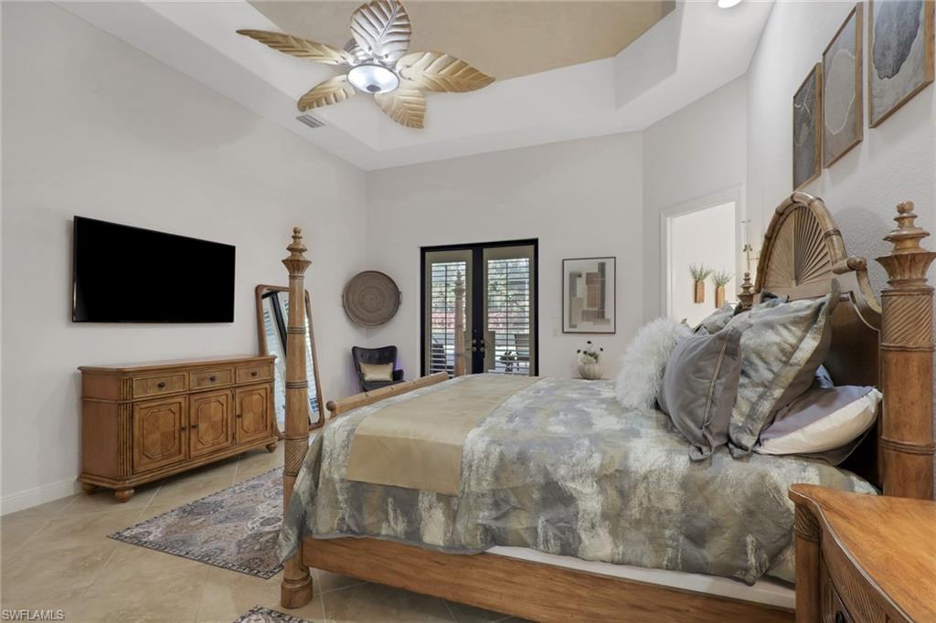 5865 Hammock Isles CIR
