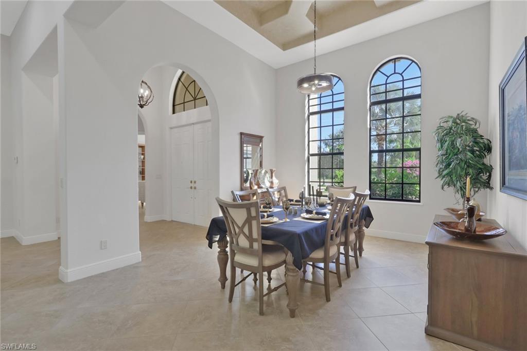 5865 Hammock Isles CIR