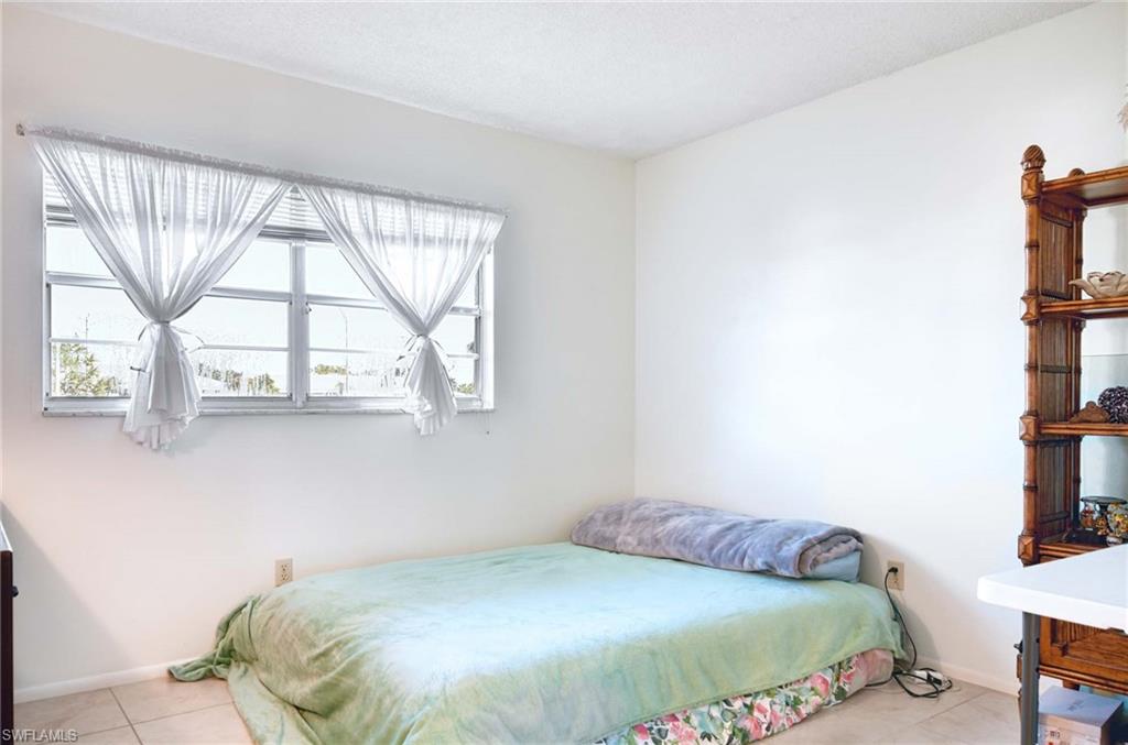 5483 Rattlesnake Hammock RD # 207