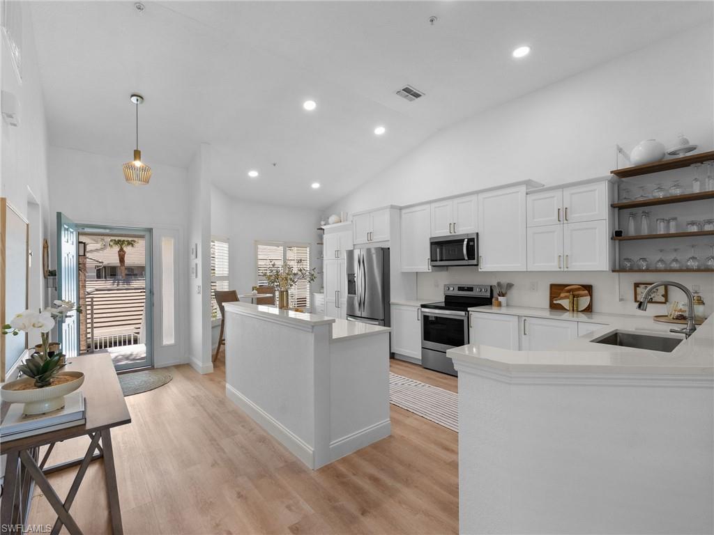 2215 Chesterbrook CT # 204