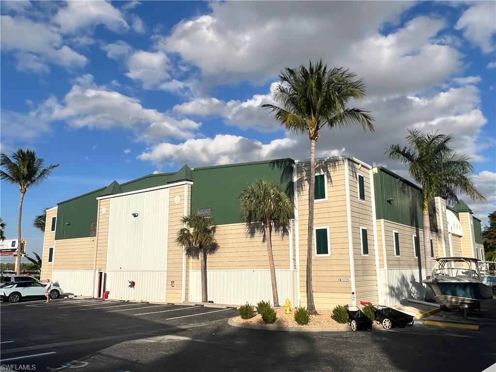 5025 Bonita Beach RD SW