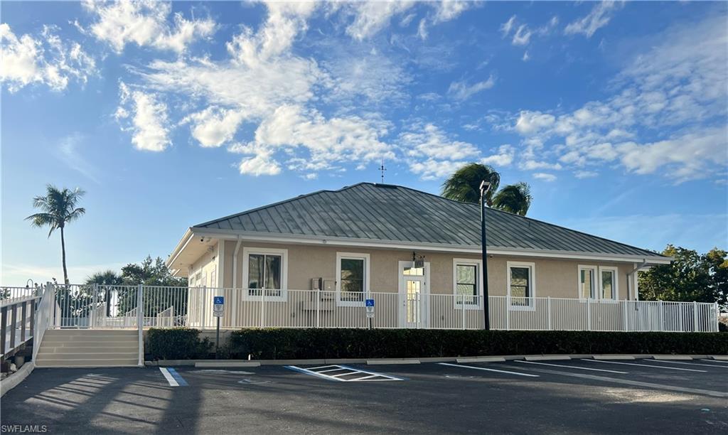 5025 Bonita Beach RD SW