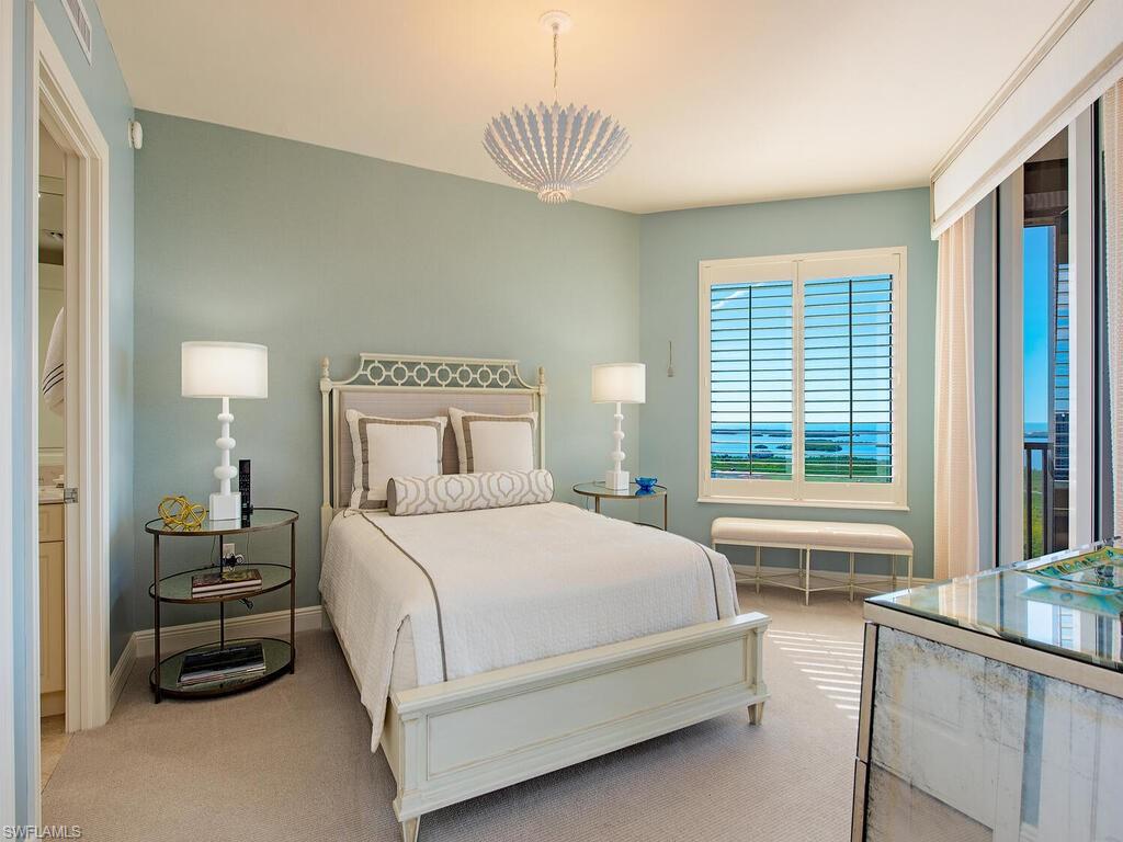 23850 Via Italia CIR # 2005