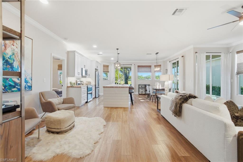 9312 Lake Abby LN