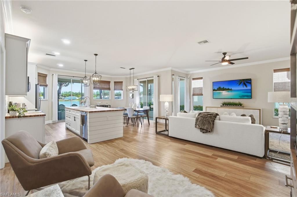 9312 Lake Abby LN