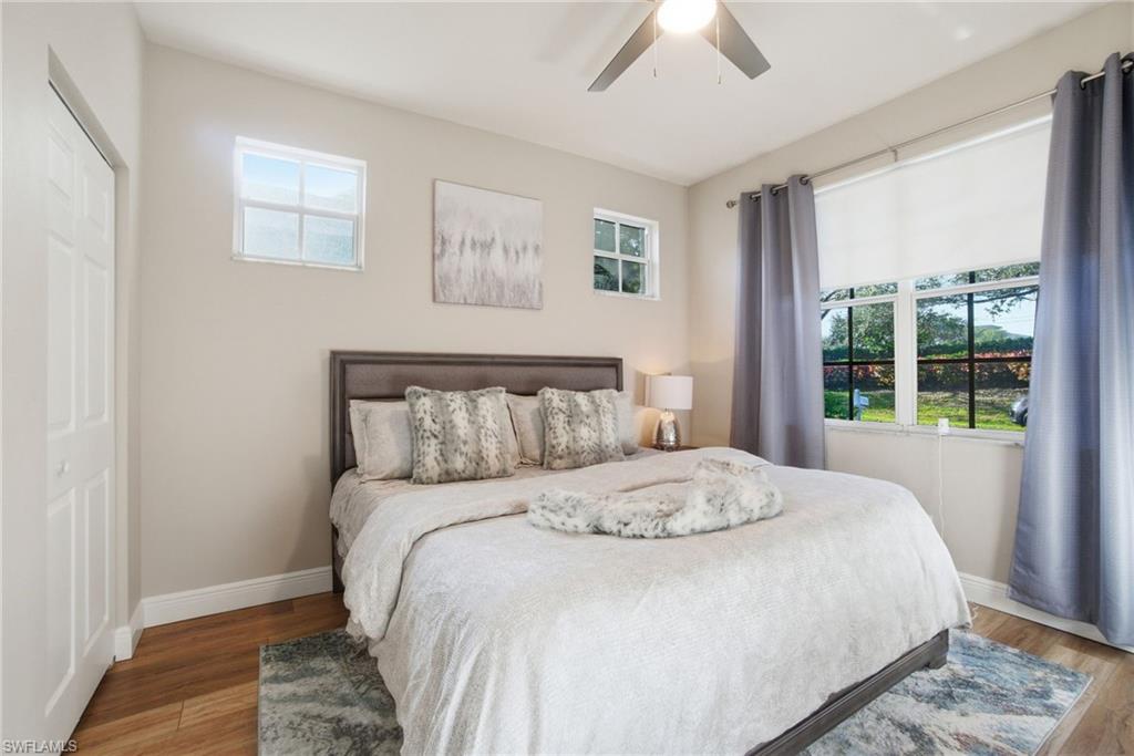 9312 Lake Abby LN