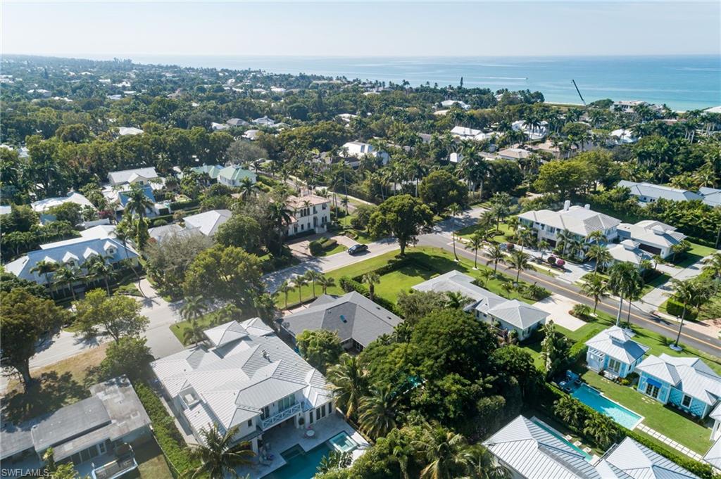 339 4th AVE N