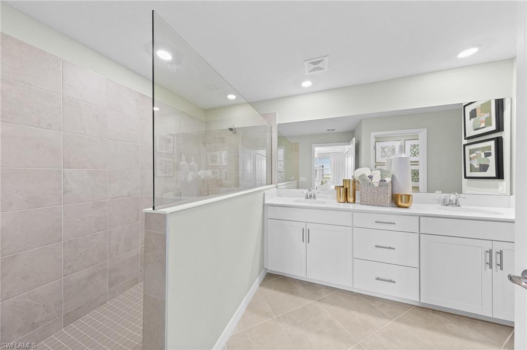 16556 Kingwood Lane # 102 Unit: 34-102