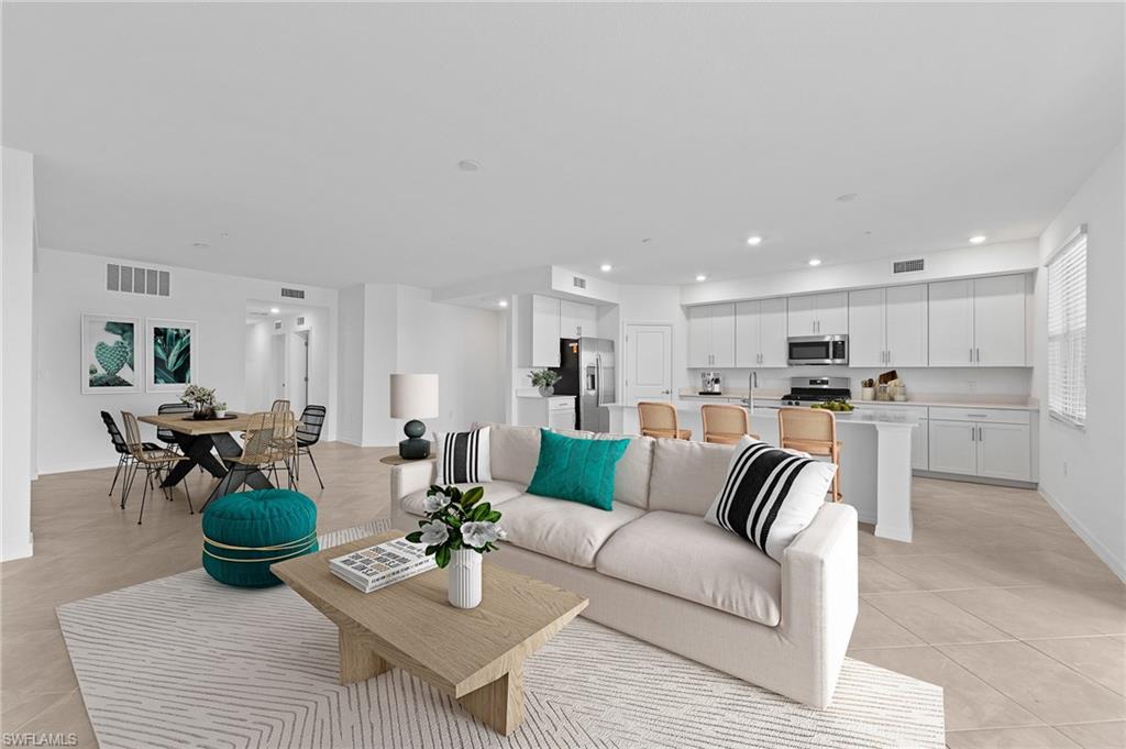 16556 Kingwood Lane # 102 Unit: 34-102