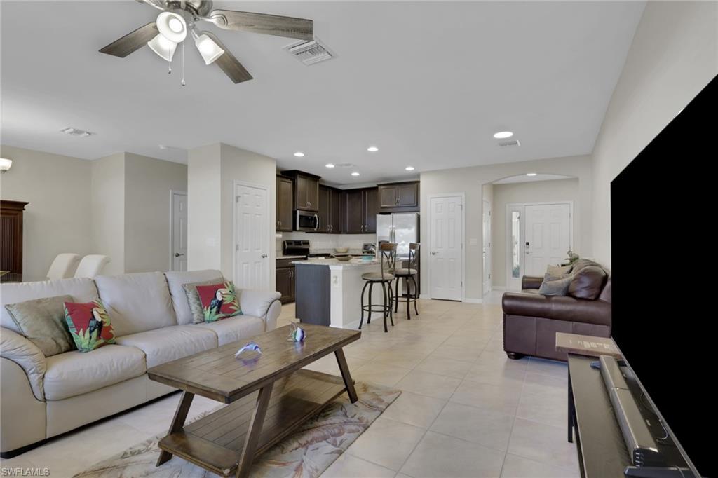 3763 Crofton CT