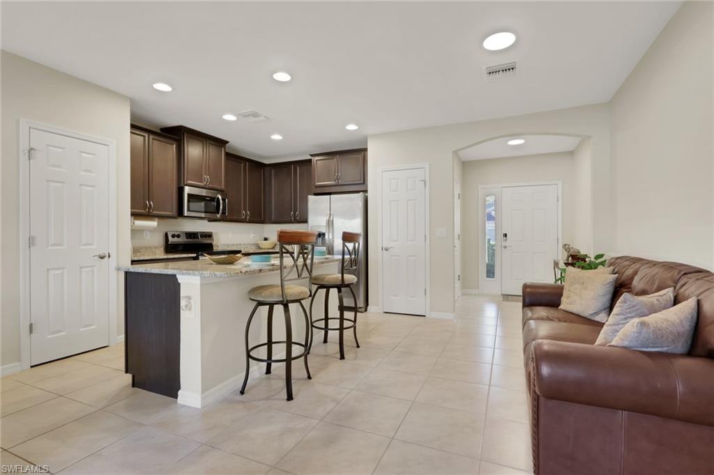 3763 Crofton CT