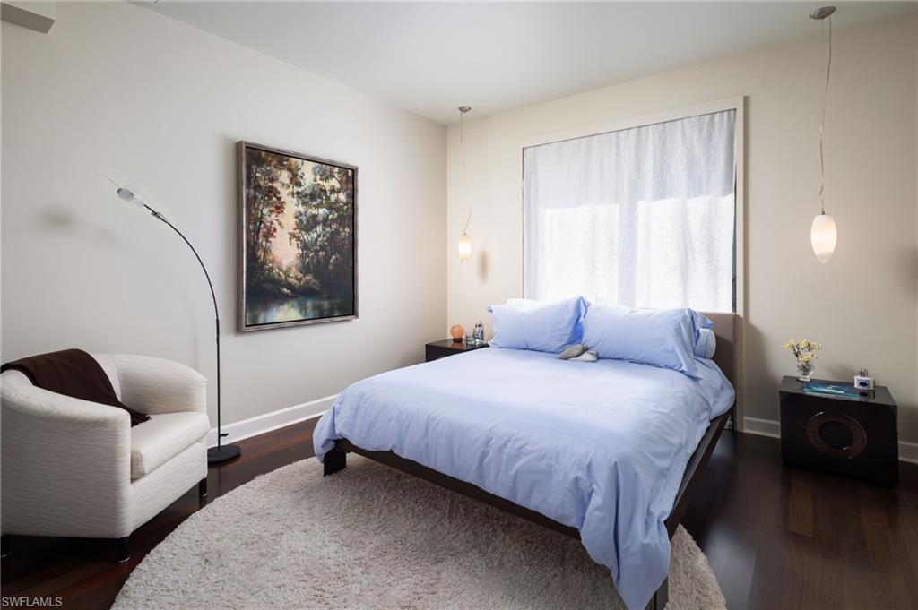 450 10th AVE S # 304