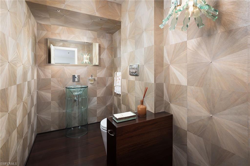 450 10th AVE S # 304