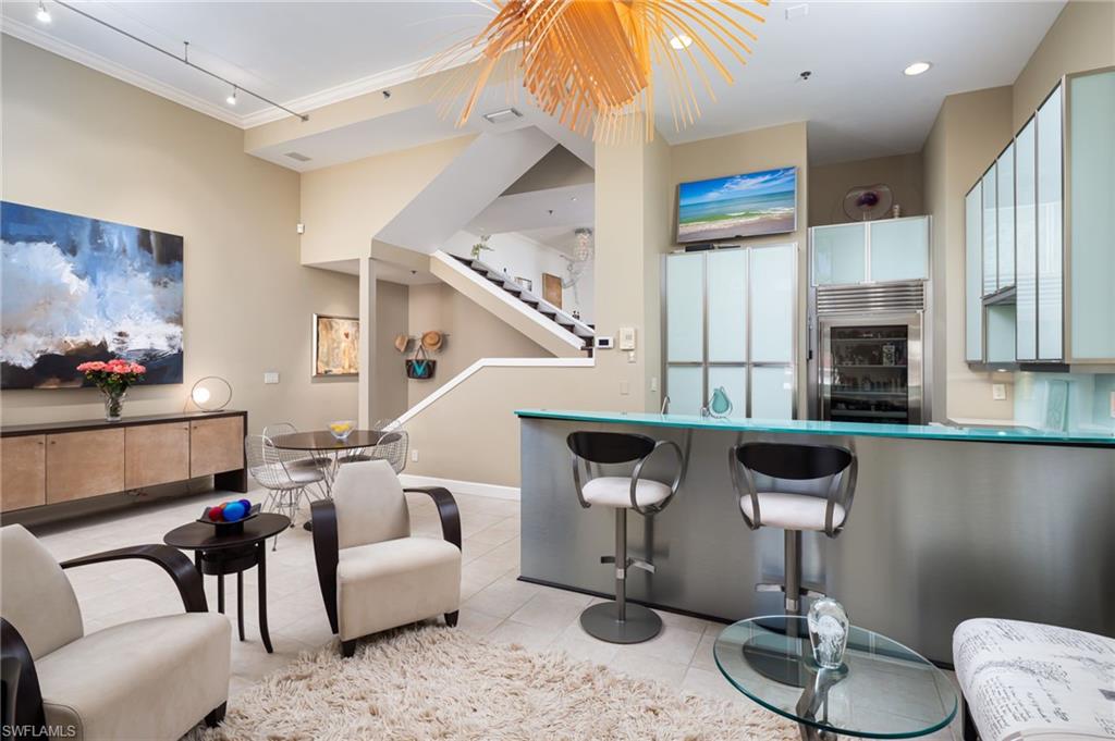 450 10th AVE S # 304