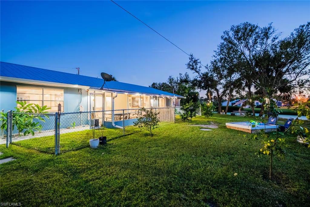 23302/23310 Robin DR