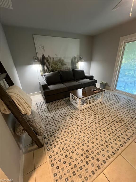 23302/23310 Robin DR