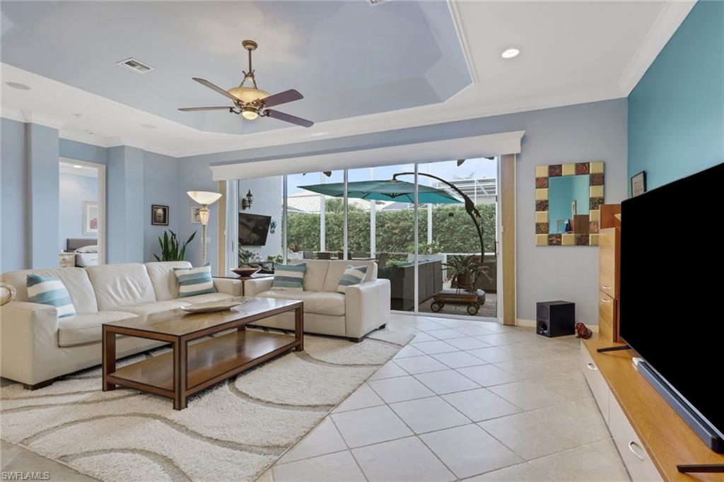9348 Sun River WAY