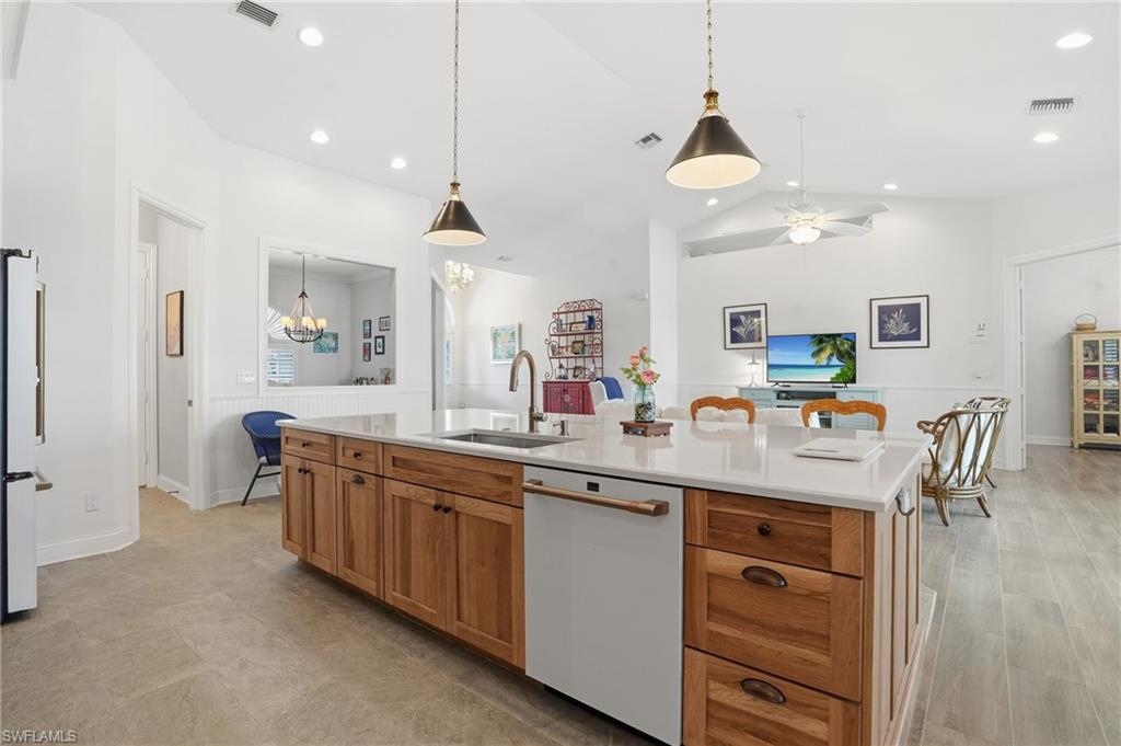 6250 Tidewater Island CIR