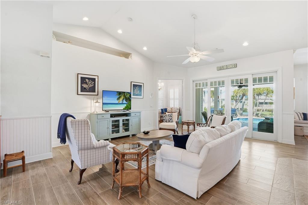 6250 Tidewater Island CIR
