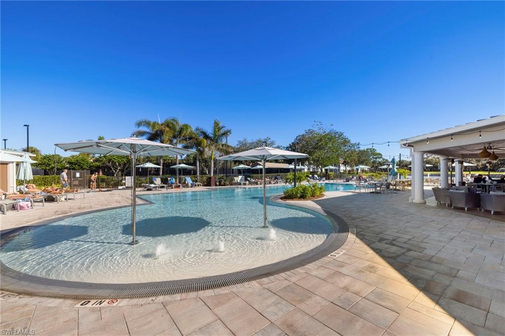 1595 Winding Oaks WAY # 201