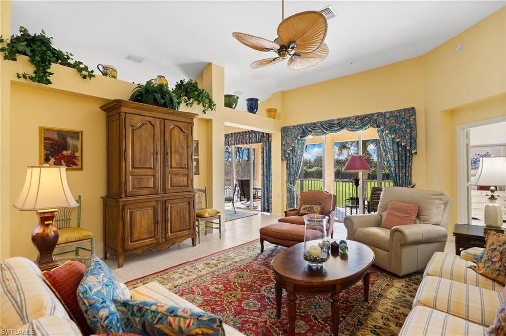 1595 Winding Oaks WAY # 201