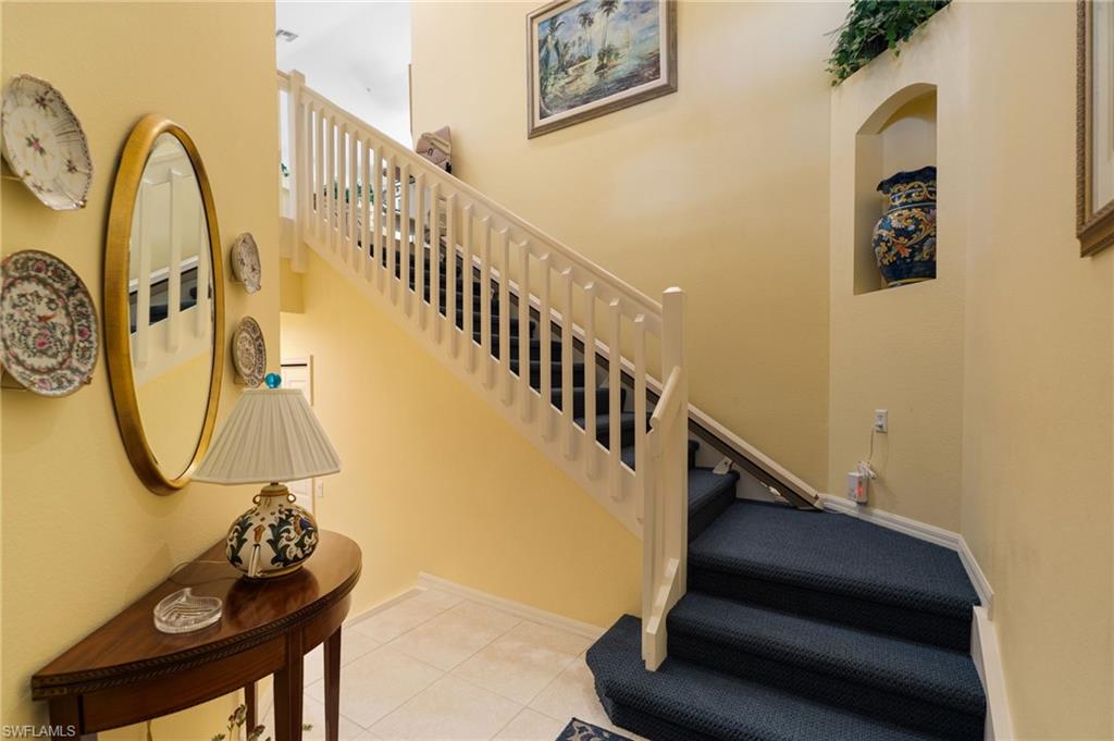 1595 Winding Oaks WAY # 201