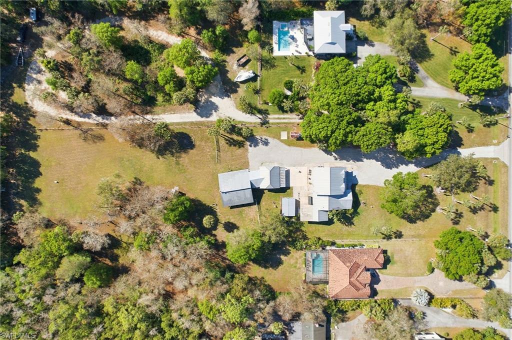 5860 Dogwood WAY