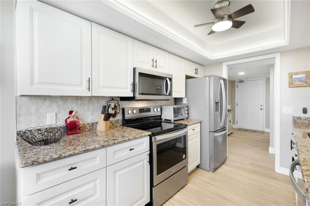 17 Bluebill AVE # 206