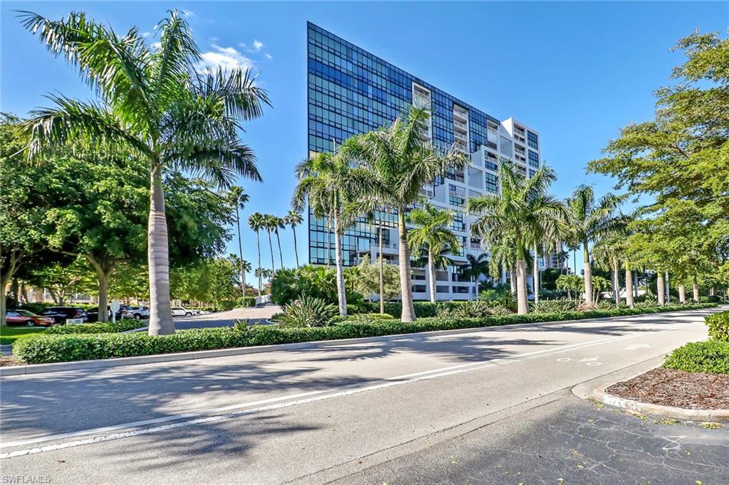 4751 Gulf Shore BLVD N # 702
