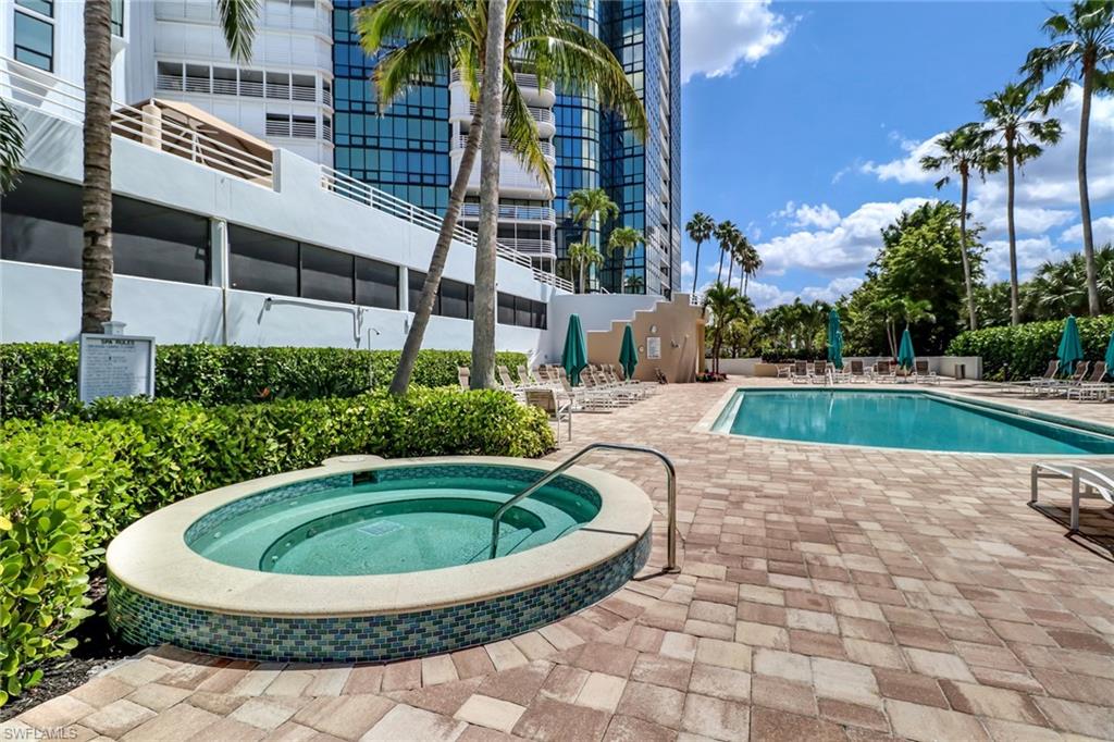4751 Gulf Shore BLVD N # 702