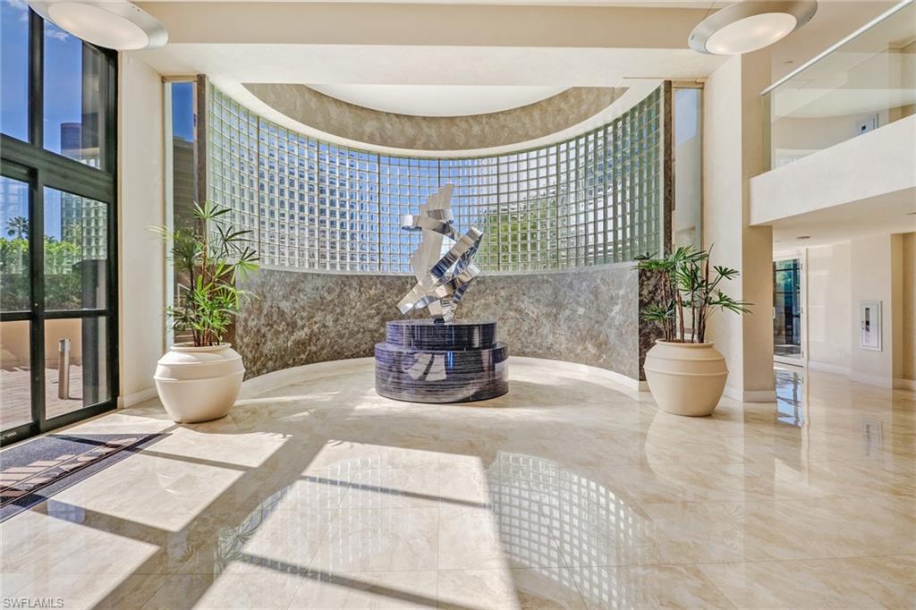 4751 Gulf Shore BLVD N # 702