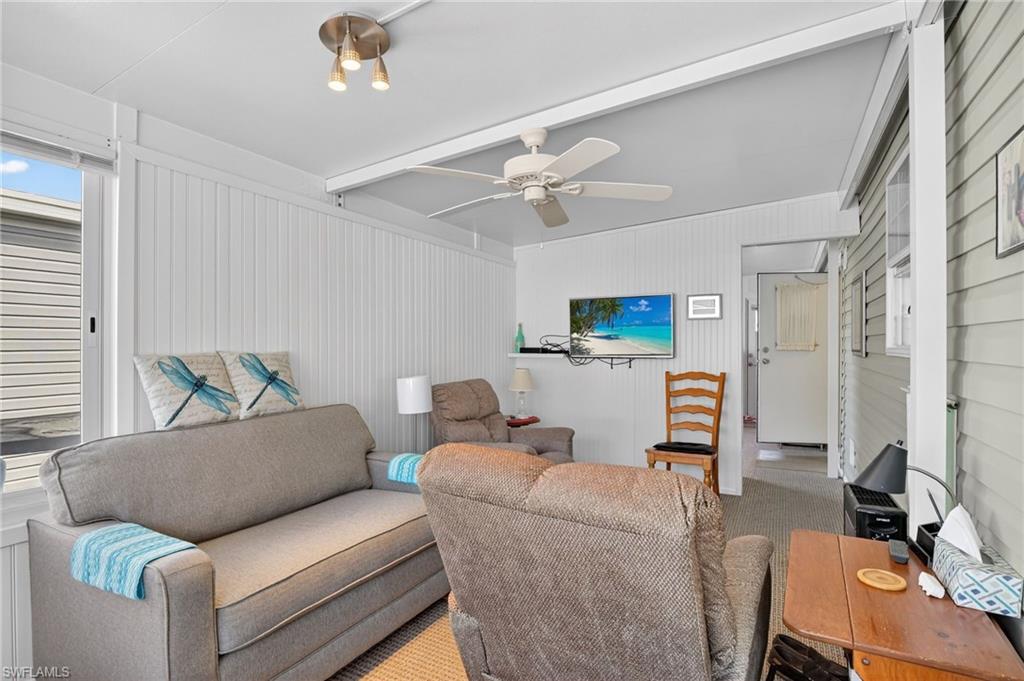 20169 Orange Tree LN