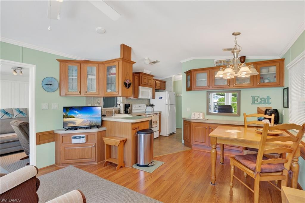 20169 Orange Tree LN